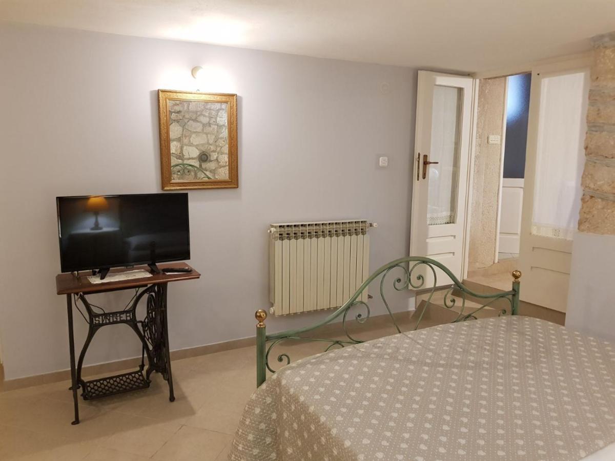 Apartments Gabri Mali Lošinj Dış mekan fotoğraf