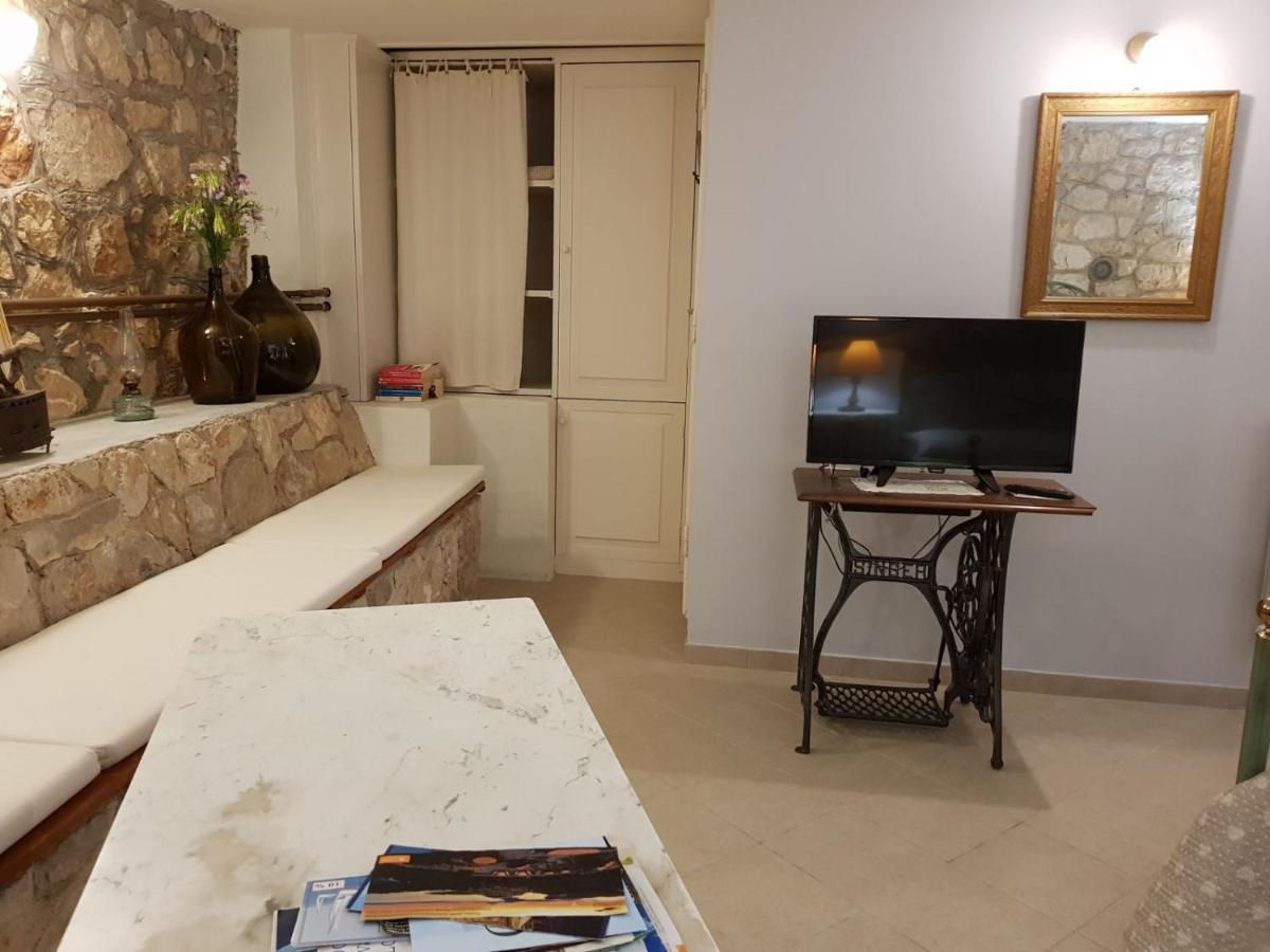 Apartments Gabri Mali Lošinj Dış mekan fotoğraf